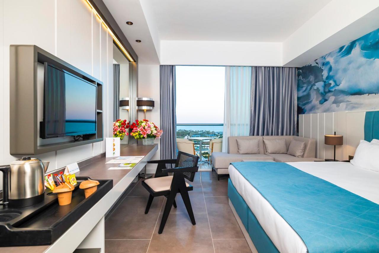 Crystal Centro Resort - Ultimate All Inclusive Antalya Exterior foto