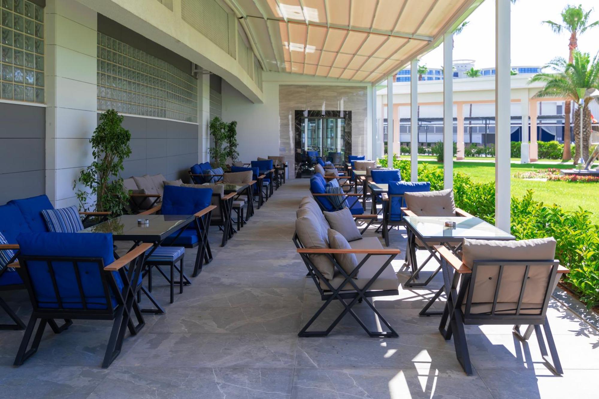 Crystal Centro Resort - Ultimate All Inclusive Antalya Exterior foto
